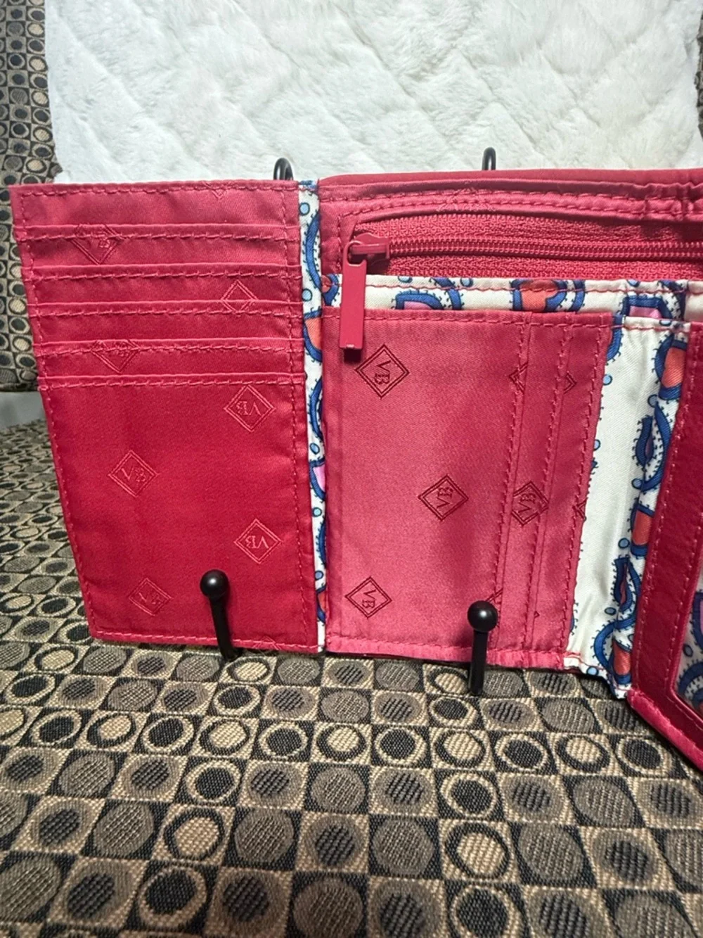 Vera Bradley ‘Stitched Flowers’ RFID Quilted Wallet - Picture 5 of 9